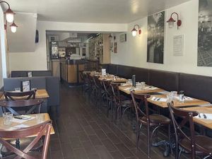 Vente locaux professionnels 154 m² à Bessenay (69690)  60 000 €