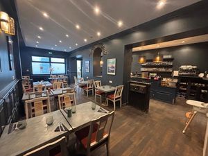 Vente locaux professionnels 135 m² à Pau (64000)  54 000 €