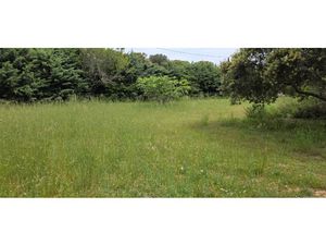 Vente terrain 1150 m² à Cucuron (84160)  220 000 €