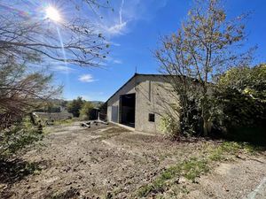 Vente locaux professionnels 600 m² à Fénols (81600)  142 000 €