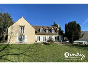 Maison 269m2 avec piscine  dépendance et studio