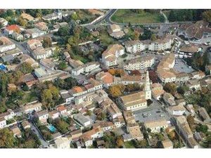 Location Maison à Blanquefort (33290) : à louer / 71m² Blanquefort