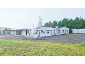 Vente locaux professionnels 1190 m² à Dissay (86130)  370 000 €