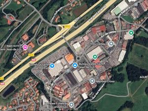 Vente locaux professionnels à Saint-Jean-de-Luz (64500)  699 000 €