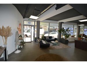 Vente locaux professionnels 168 m² à Antibes (06600)  940 000 €