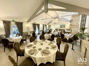 Vente locaux professionnels 330 m² à Chantilly (60500)  970 000 €