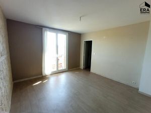 Appartement 3 pièces 55 m² à louer salon-de-provence 13300 ? | ERA Immobilier