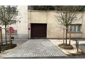 Location stationnement  10 m² T- à Vincennes  95 €