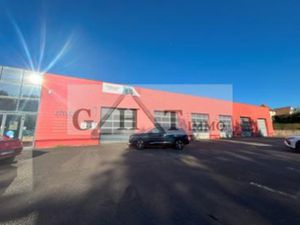 Bâtiment commercial et d’activité – CREPY-EN-VALOIS