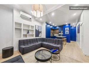 Location meublée appartement 2 pièces 42 m² à Marseille 2ème (13002)  1 365 €