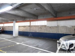 Vente Parking/garage/box 21 m²