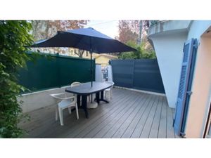 Location meublée appartement 2 pièces 40 m² à Antibes (06600)  1 100 €