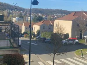 Location appartement 3 pièces 65 m² à Villebon-sur-Yvette (91140)  1 300 €