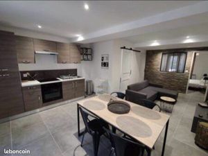 Appartement T2 centre du village