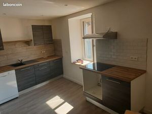 Location appartement 80m² + terrain