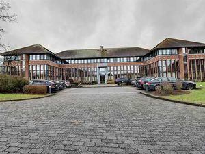 DIVERS ESPACES BUREAUX A LOUER