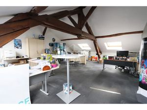 Location locaux professionnels 44 m² à Saint-Jean-le-Blanc (45650)  420 €