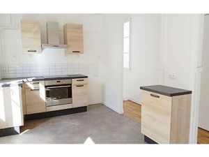 Location appartement  m² T-3 à Reims  692 €