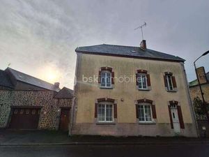 Vente Maison à Oisseau (53300) : à vendre / 833m² Oisseau