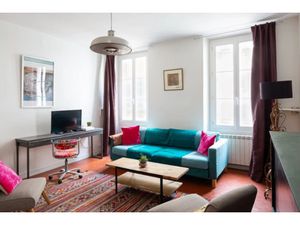 Location meublée appartement 2 pièces 58 m² à Marseille 2ème (13002)  835 €