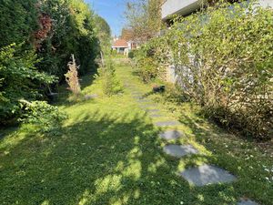 Beau Studio meublé avec jardin en bail meublé