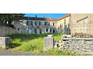 Maison 2 pièces 114 m²