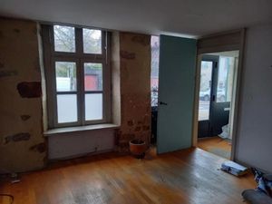Location locaux professionnels 92 m² à Saint-Junien (87200)  900 €