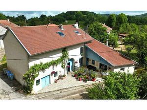 Maison Saint Hymetiere Sur Valouse 9 pièce(s) 161 m2