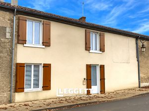 Maison 4 pièce(s)  MILLAC