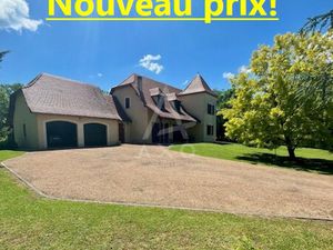 Vente maison Capdenac  215m² 6 pièces 384 000€ avec garage