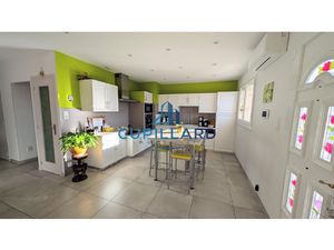 RIORGES PONTET Villa en parfait état