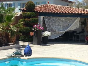 400/MOIS à partir du 01/01/26 Location chambre dans villa avec piscine