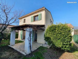 Maison dans lotissement calme