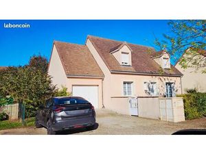 Location maison LEVES