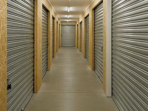 BOX DE STOCKAGE – 4 À 12 m²