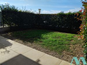 À louer Superbe T2 en rez-de-jardin dans résidence sécuris