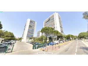 Place de parking allée des pins