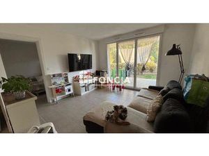 LEGUEVIN  T3 en Rez-de-Jardin avec 2 places de parking