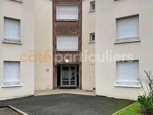 Studio dans résidence sécurisée avec possibilité box