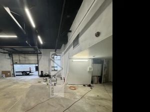 ENTREPÔT DE 505M² À LOUER À IVRY-SUR-SEINE