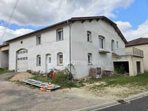 Maison à vendre 4 pièces  garage et vaste sous-sol proche de la Belgique et du Luxembourg