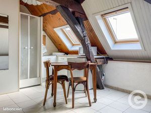 Studio 1 pièce 10 m²