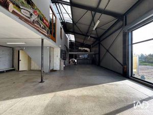 Local d'activités à vendre