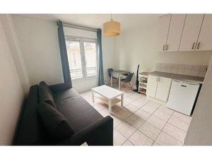 Location appartement  m² T-1 à Rosny-sous-Bois  750 €