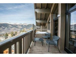 73120 COURCHEVEL 1650 Penthouse a vendre. SH 165m². 4 ch