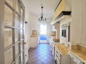 GORBELLA : GRAND APPARTEMENT 3 PIECES DANS RESIDENCE STANDING