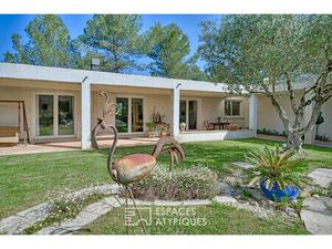 Appartement d'architecte de plain-pied au coeur de la nature