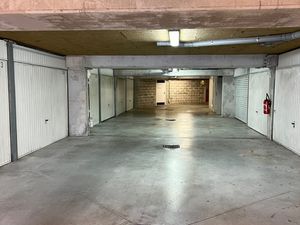 Vente Garage 15 m²