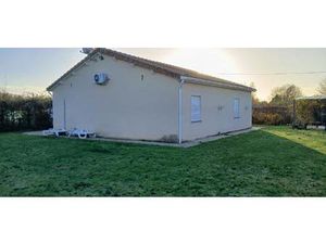 Maison 86 m2 2 chambres- séjour- 3150 m2 de terrain