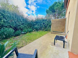 A VENDRE : MAISON MITOYENNE T3 AVEC PISCINE  GARAGE ET JARDIN PRIVATIF